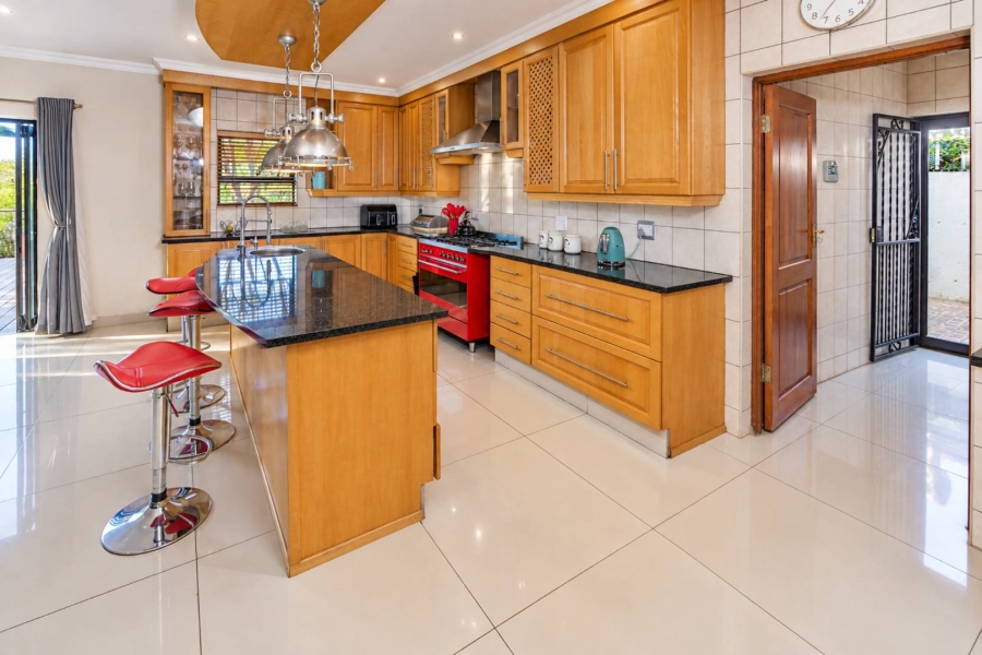 5 Bedroom Property for Sale in Birdwood Estate North West